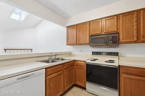 3549 Colony Cove Trail W Jacksonville FL 32277