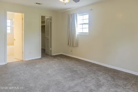 5039 Winchester Drive S Jacksonville FL 32217