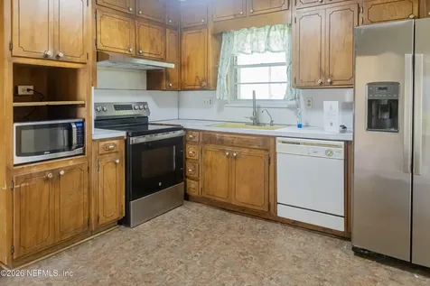5039 Winchester Drive S Jacksonville FL 32217