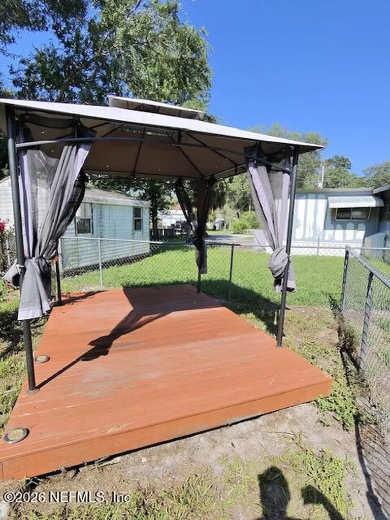 11084 NW 113 Place Chiefland FL 32626