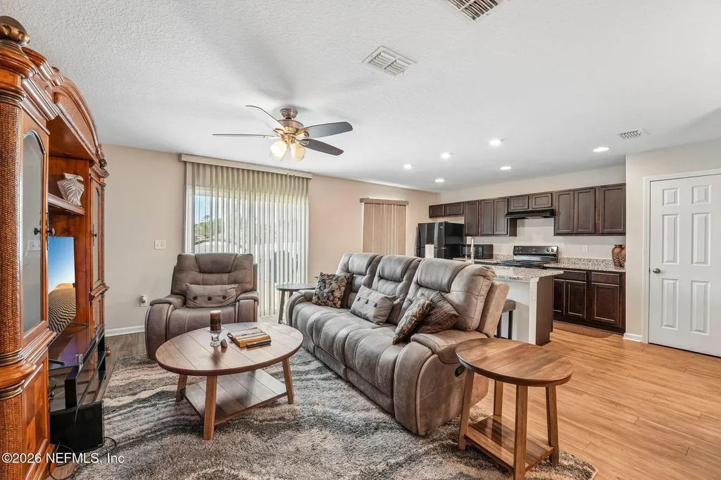 8528 Osteen Street Jacksonville FL 32210