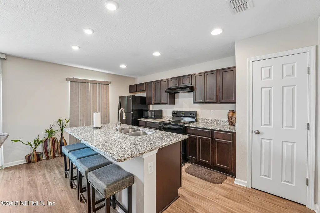 8528 Osteen Street Jacksonville FL 32210