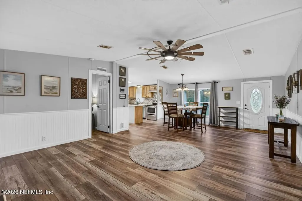 197 Melrose Landing Drive Hawthorne FL 32640