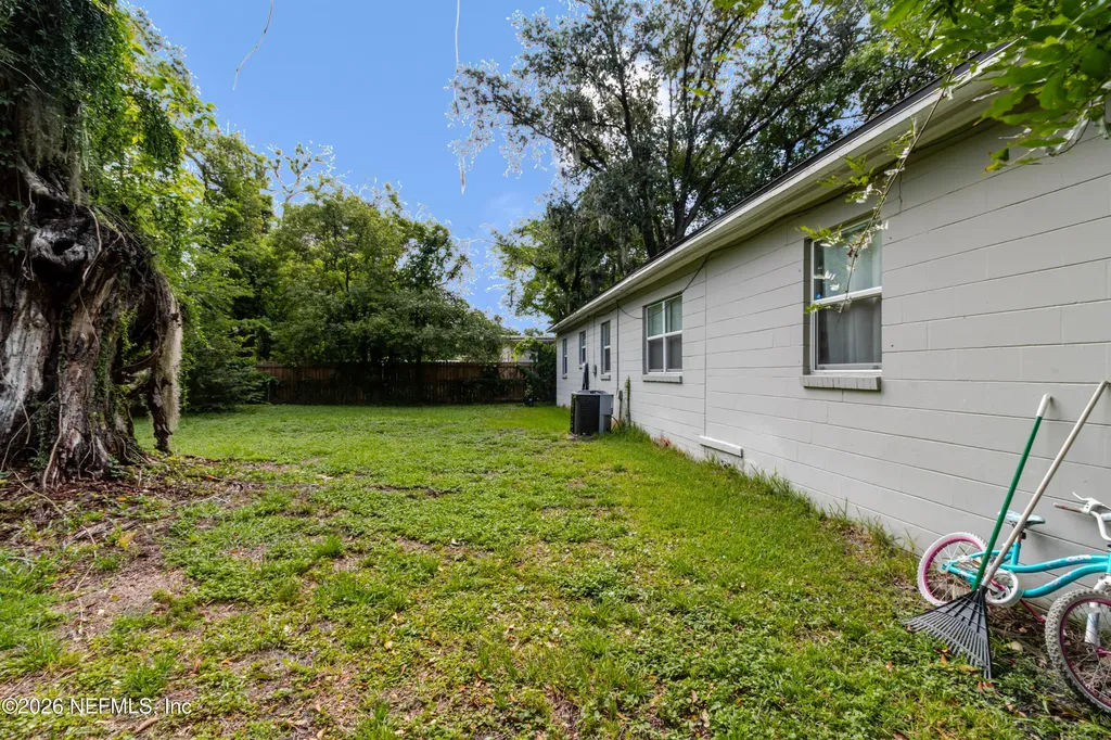 6501 Mitford Road Jacksonville FL 32210