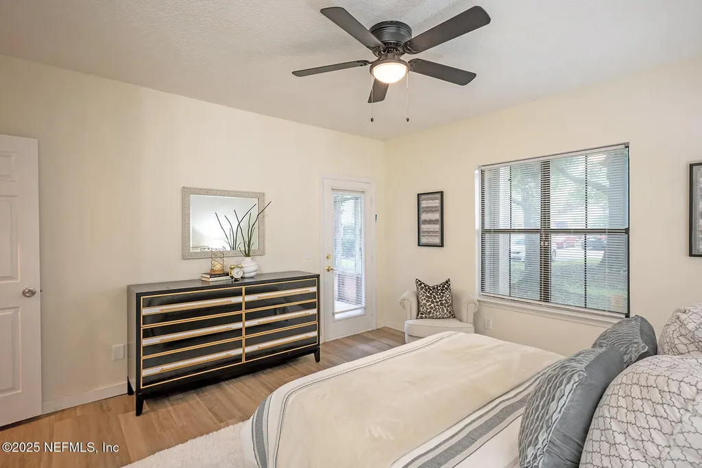 1901 Wood Hill Place Jacksonville FL 32256