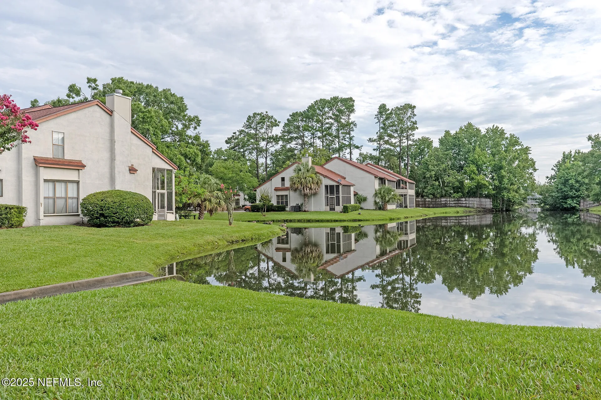 1901 Wood Hill Place Jacksonville FL 32256