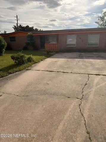 9806 Priory Avenue Jacksonville FL 32208