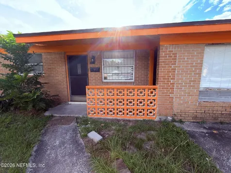 9806 Priory Avenue Jacksonville FL 32208