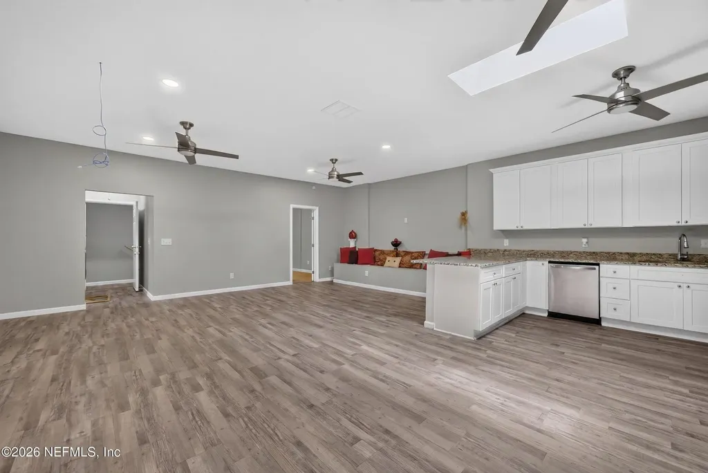 2016 Cassat Avenue Jacksonville FL 32210