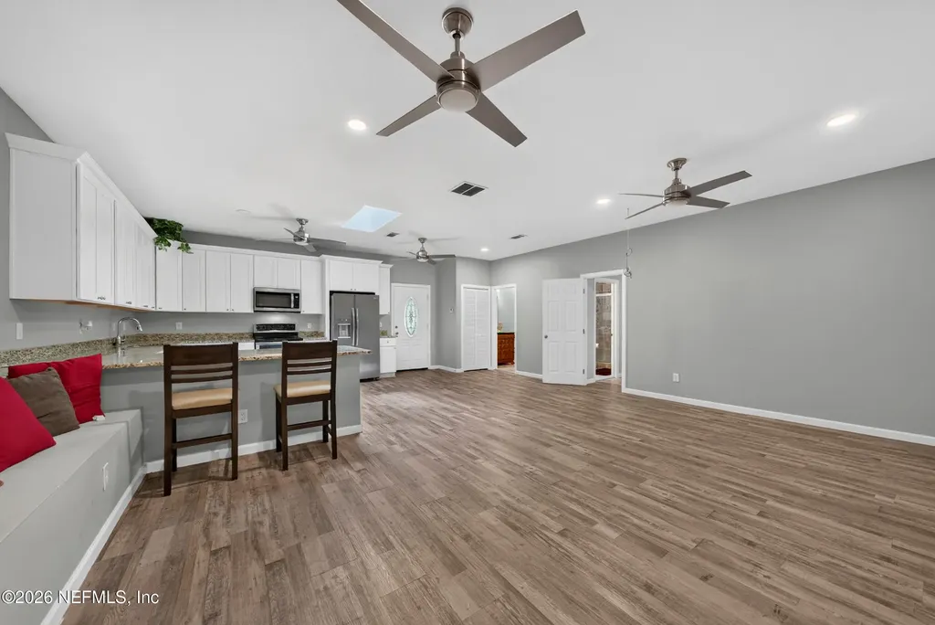 2016 Cassat Avenue Jacksonville FL 32210