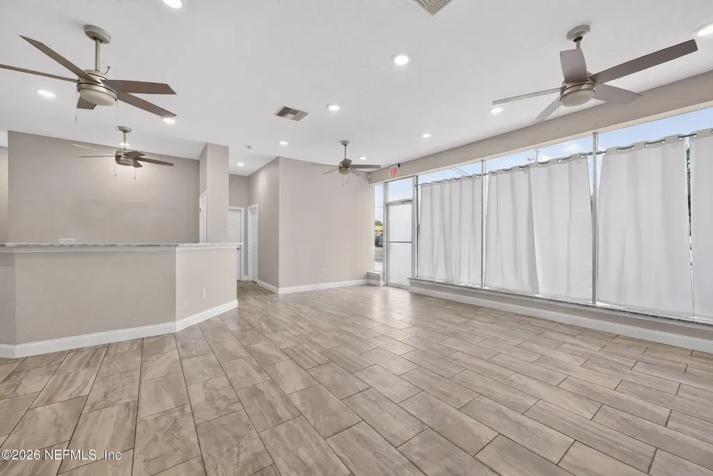 2016 Cassat Avenue Jacksonville FL 32210