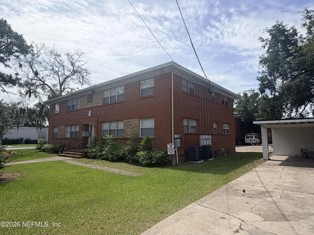 5452 Playa Way Jacksonville FL 32211
