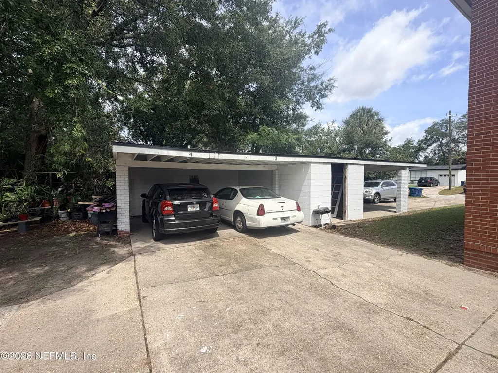 5452 Playa Way Jacksonville FL 32211