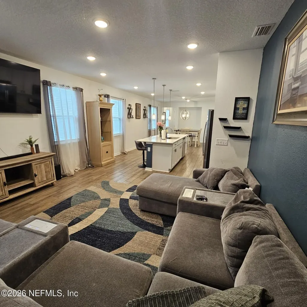 883 Cedar Slough Drive Jacksonville FL 32220