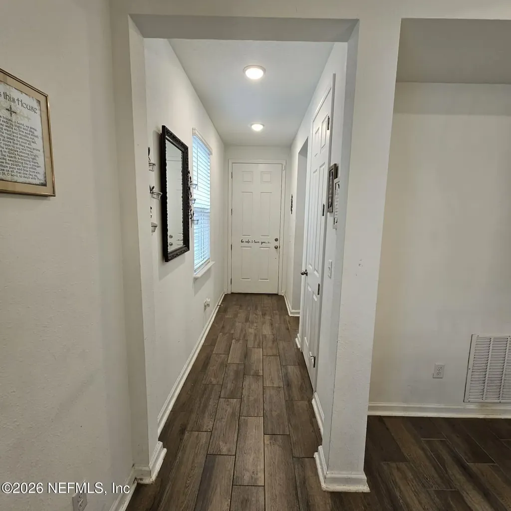 883 Cedar Slough Drive Jacksonville FL 32220