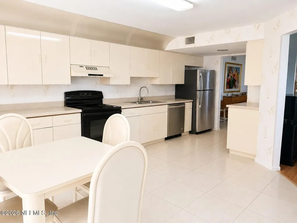 4770 Fountains Drive S Lake Worth FL 33467