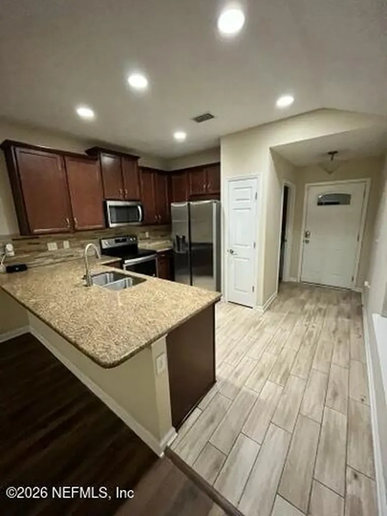 7067 Emsley Circle Jacksonville FL 32258