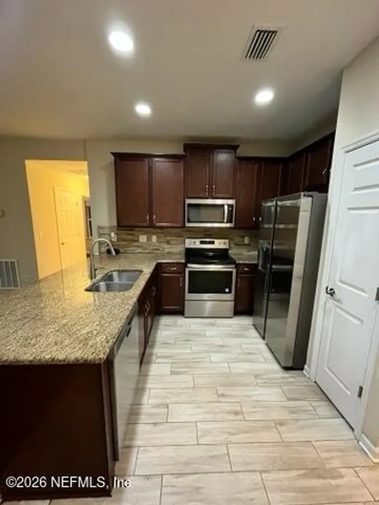 7067 Emsley Circle Jacksonville FL 32258