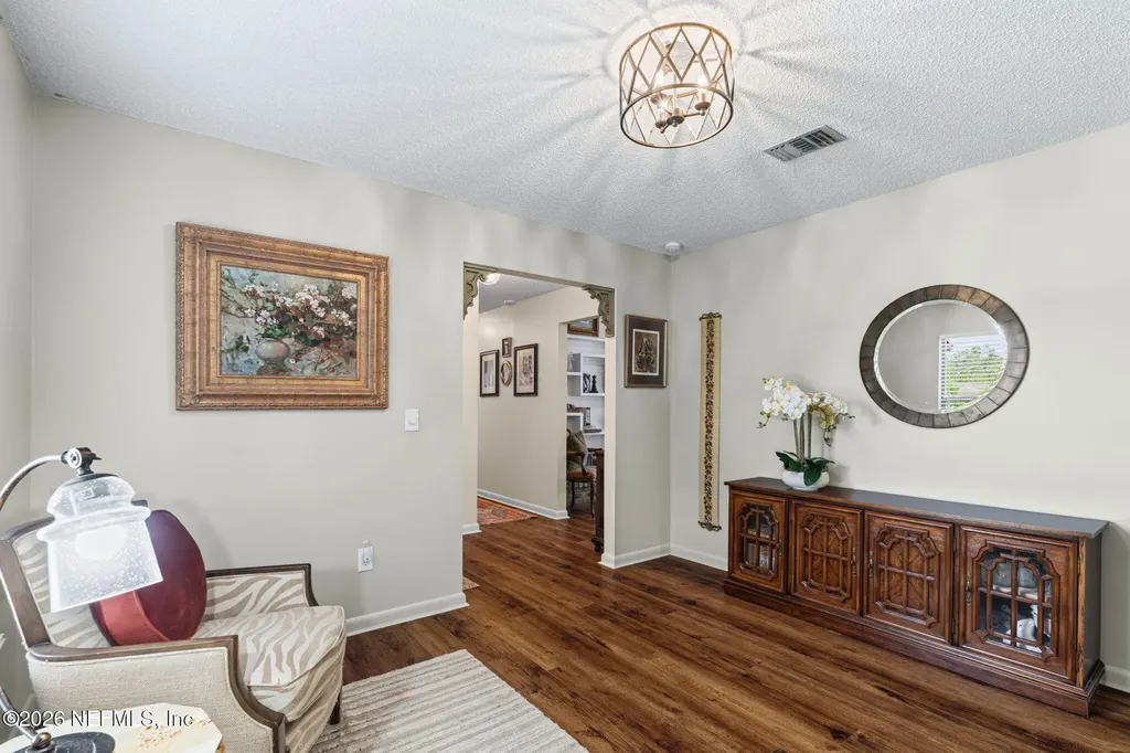 8951 Brookshire Court Jacksonville FL 32257