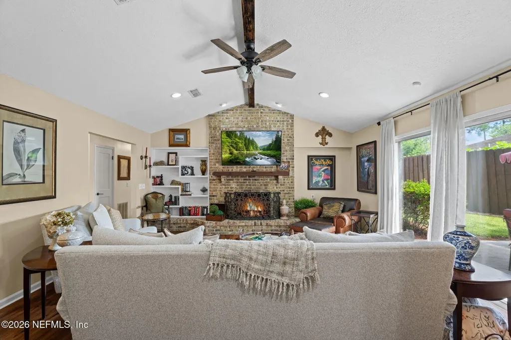 8951 Brookshire Court Jacksonville FL 32257