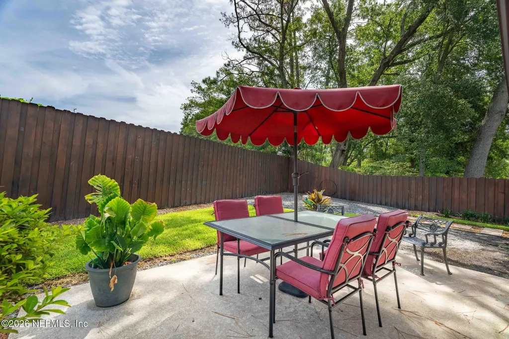 8951 Brookshire Court Jacksonville FL 32257