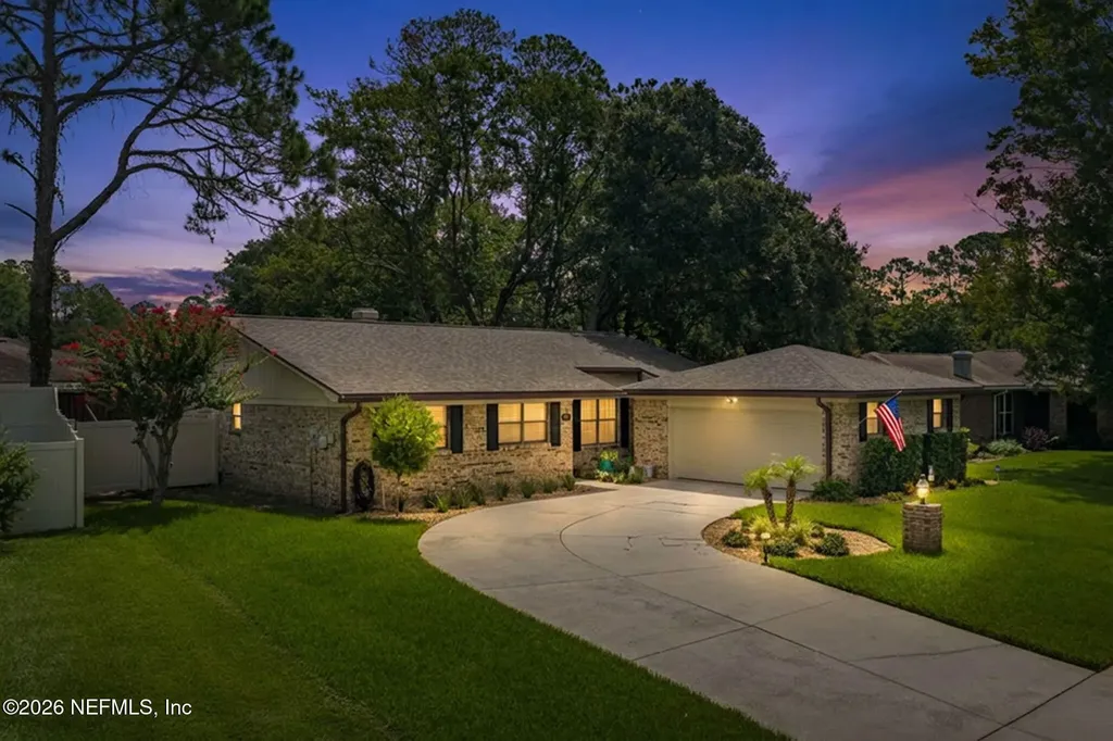 8951 Brookshire Court Jacksonville FL 32257