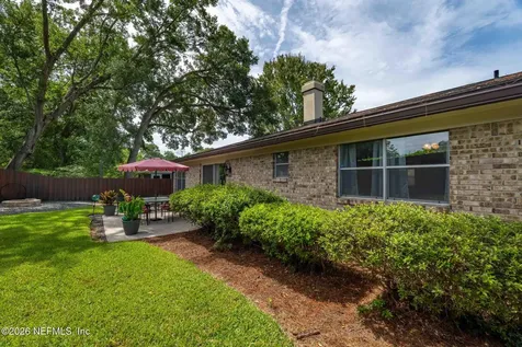 8951 Brookshire Court Jacksonville FL 32257
