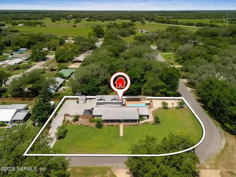 109 Oak Tree Lane Palatka FL 32177