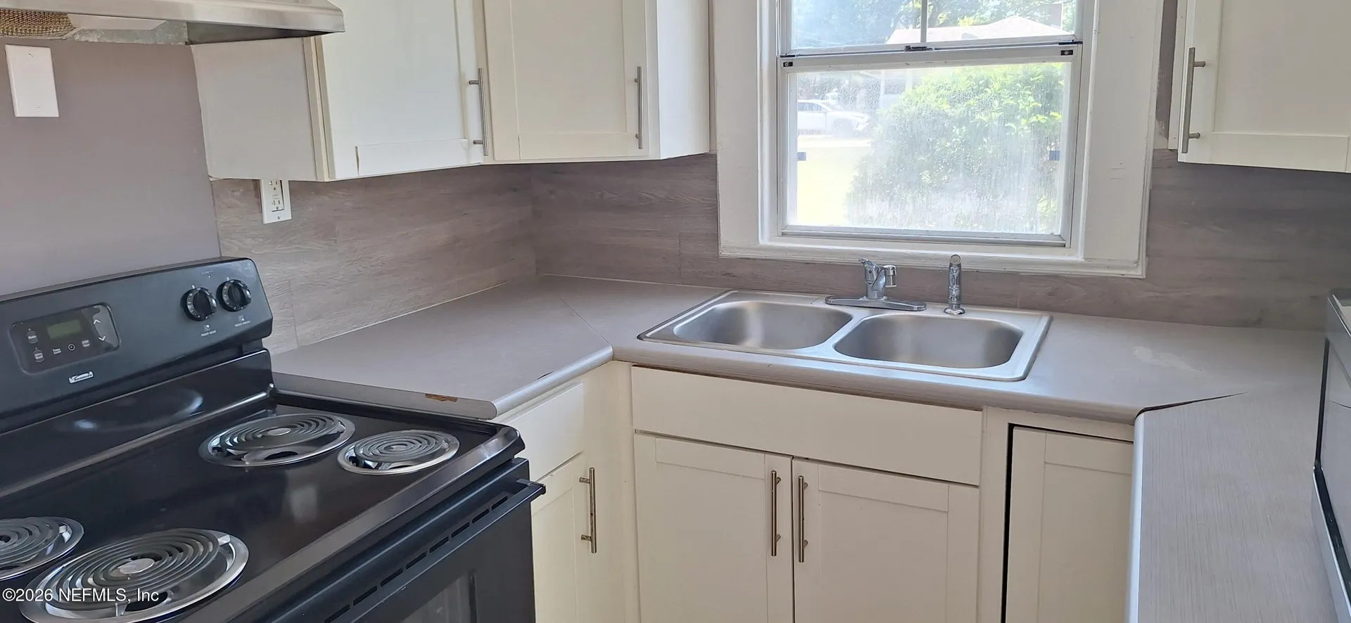3542 Division Street Jacksonville FL 32254