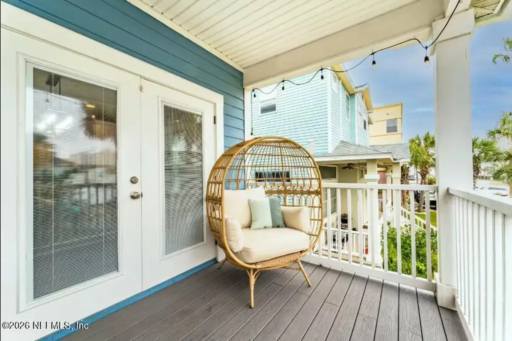 137 S 6th Avenue Jacksonville Beach FL 32250