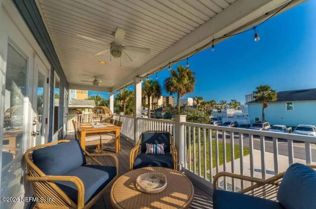 137 S 6th Avenue Jacksonville Beach FL 32250