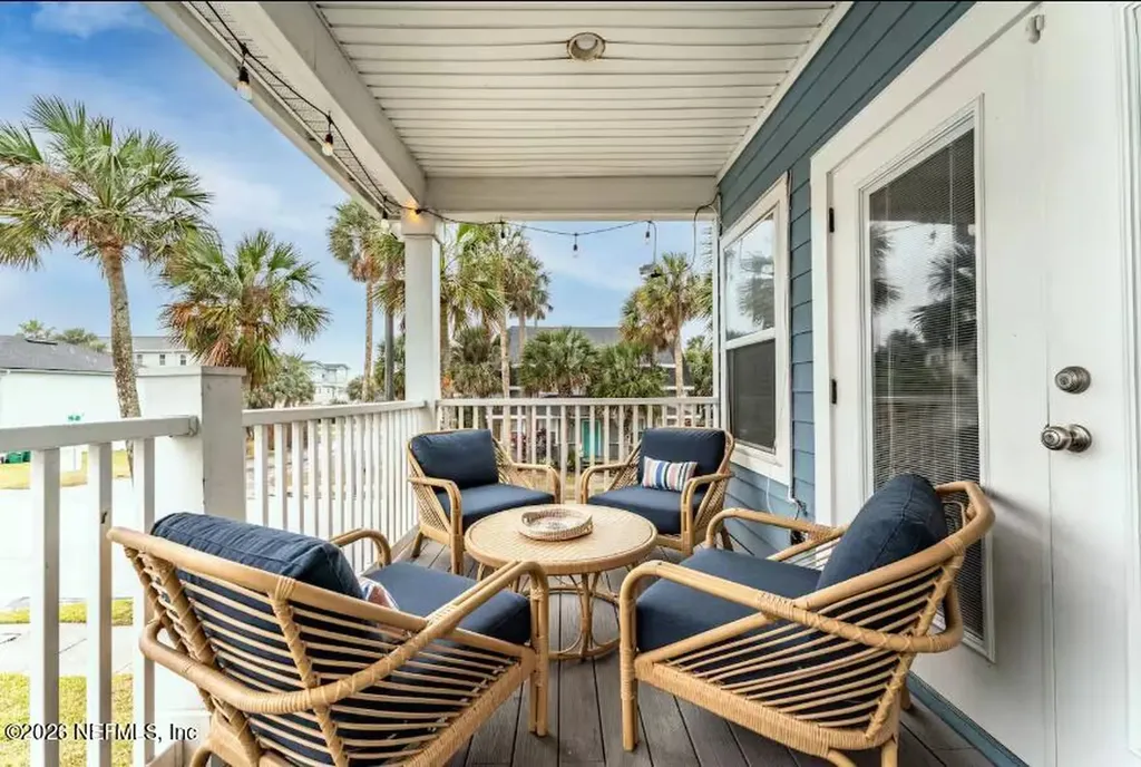 137 S 6th Avenue Jacksonville Beach FL 32250