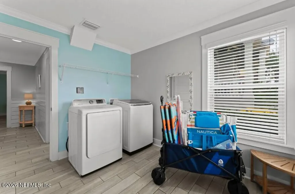137 S 6th Avenue Jacksonville Beach FL 32250