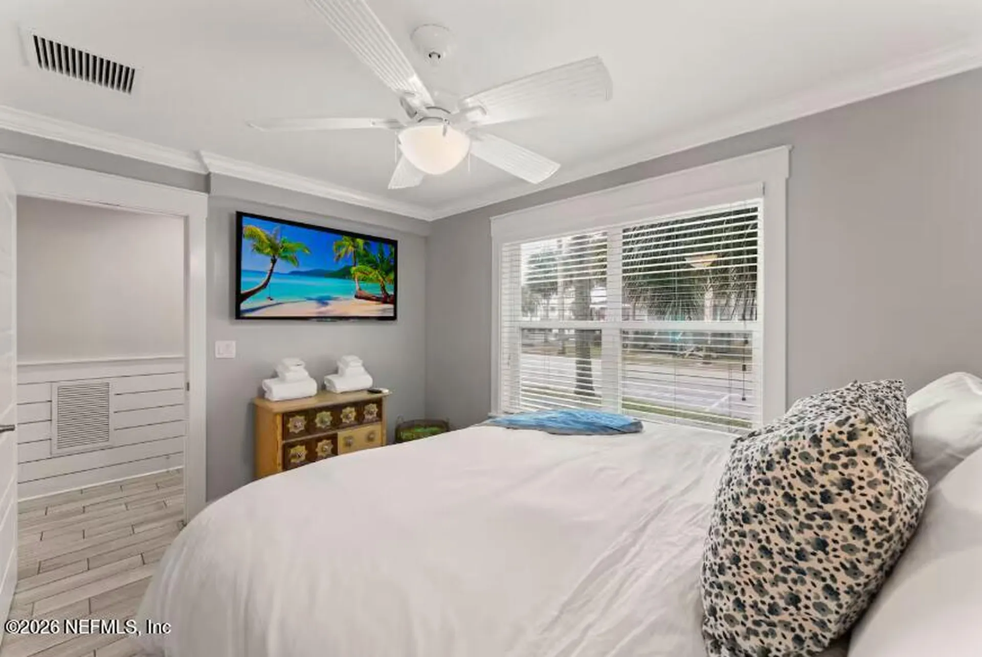 137 S 6th Avenue Jacksonville Beach FL 32250