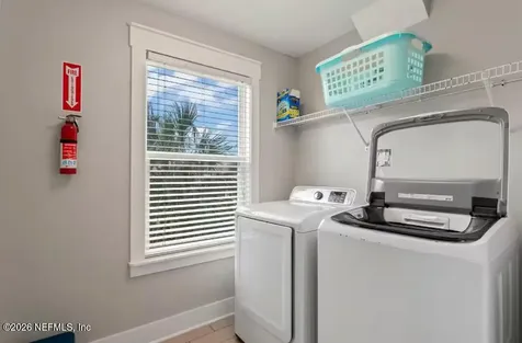 137 S 6th Avenue Jacksonville Beach FL 32250
