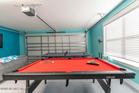 137 S 6th Avenue Jacksonville Beach FL 32250