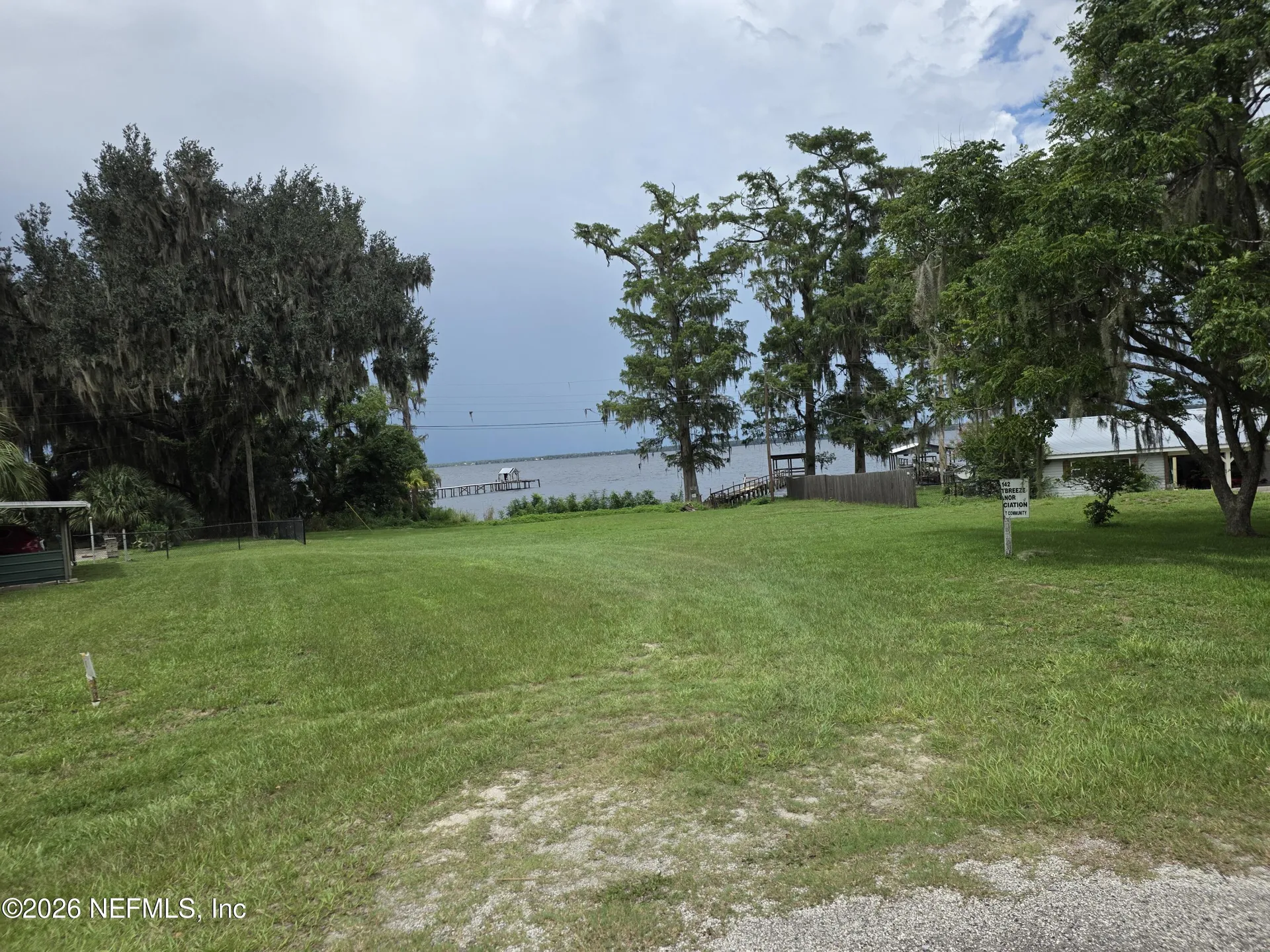 117 Crestbreeze Manor Crescent City FL 32112