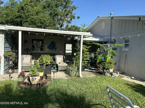 117 Crestbreeze Manor Crescent City FL 32112