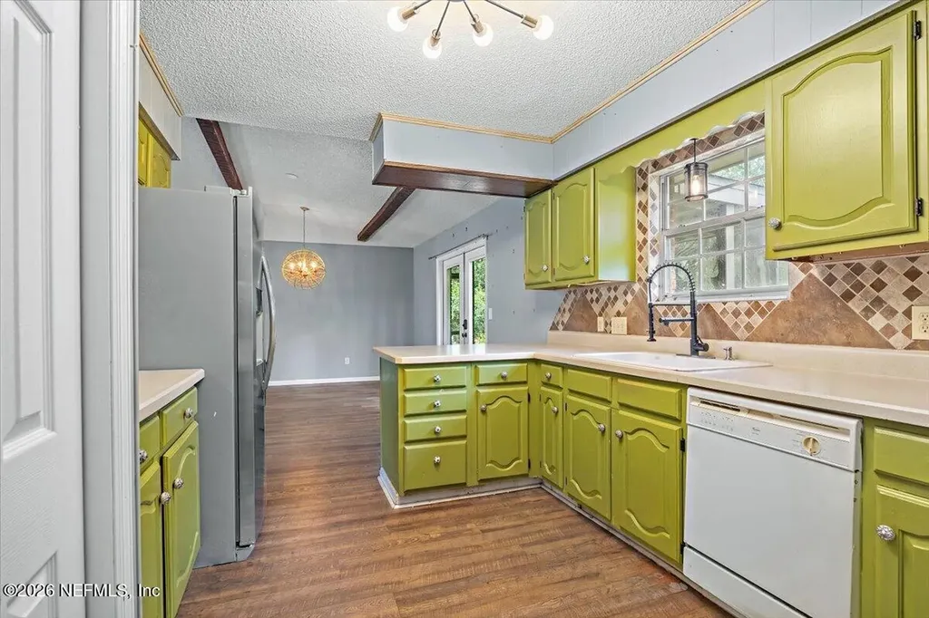 3476 Clifford Dugger Road Glen St. Mary FL 32040