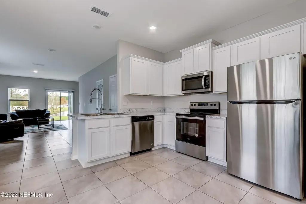 988 Observatory Parkway Jacksonville FL 32218