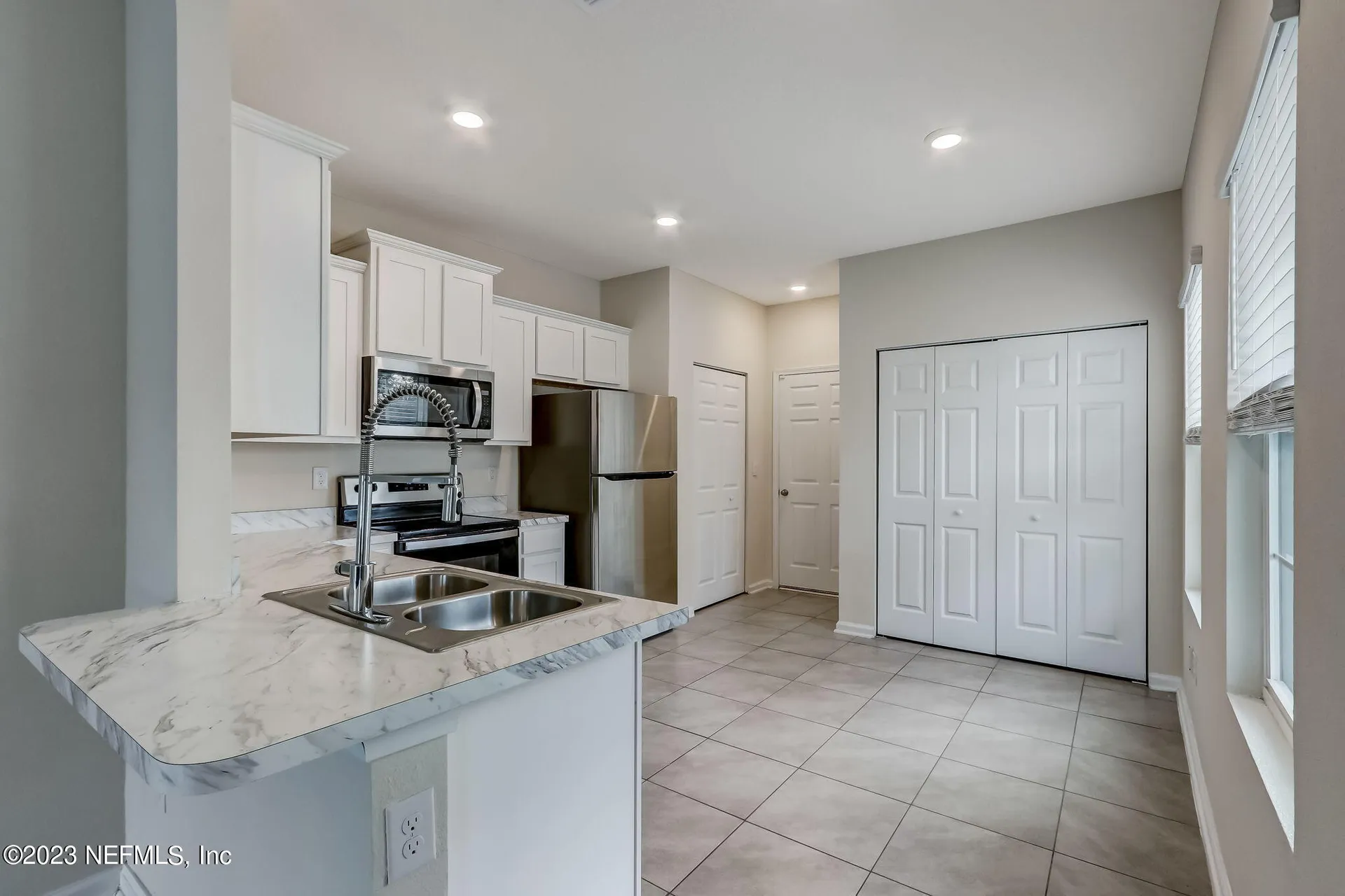988 Observatory Parkway Jacksonville FL 32218