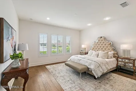 5226 Commissioners Drive Jacksonville FL 32224
