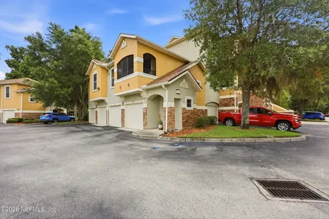 8539 Gate Parkway W Jacksonville FL 32216