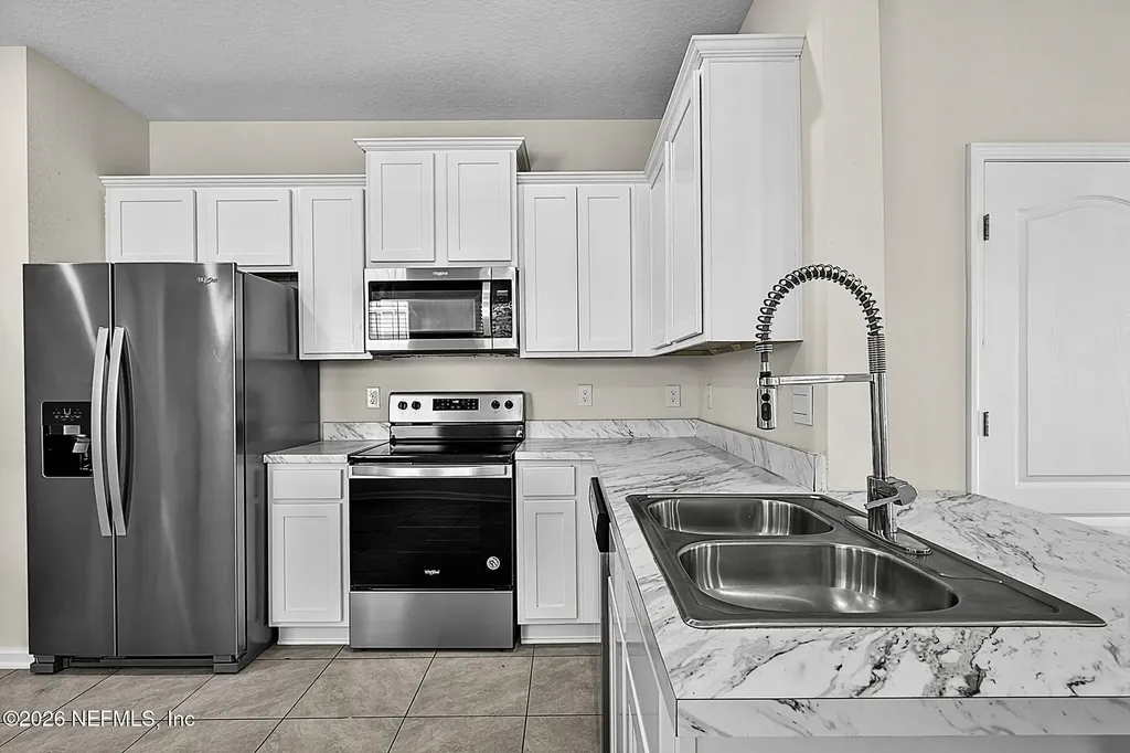 7739 Legacy Trail Jacksonville FL 32256