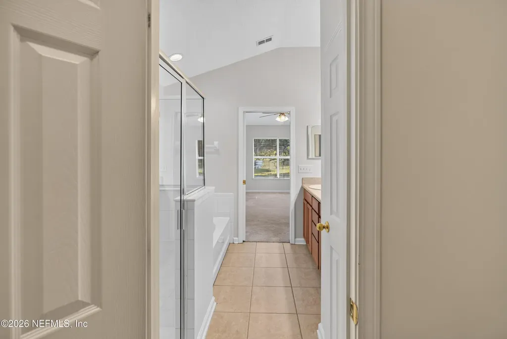 8123 NW 51st Drive Gainesville FL 32653