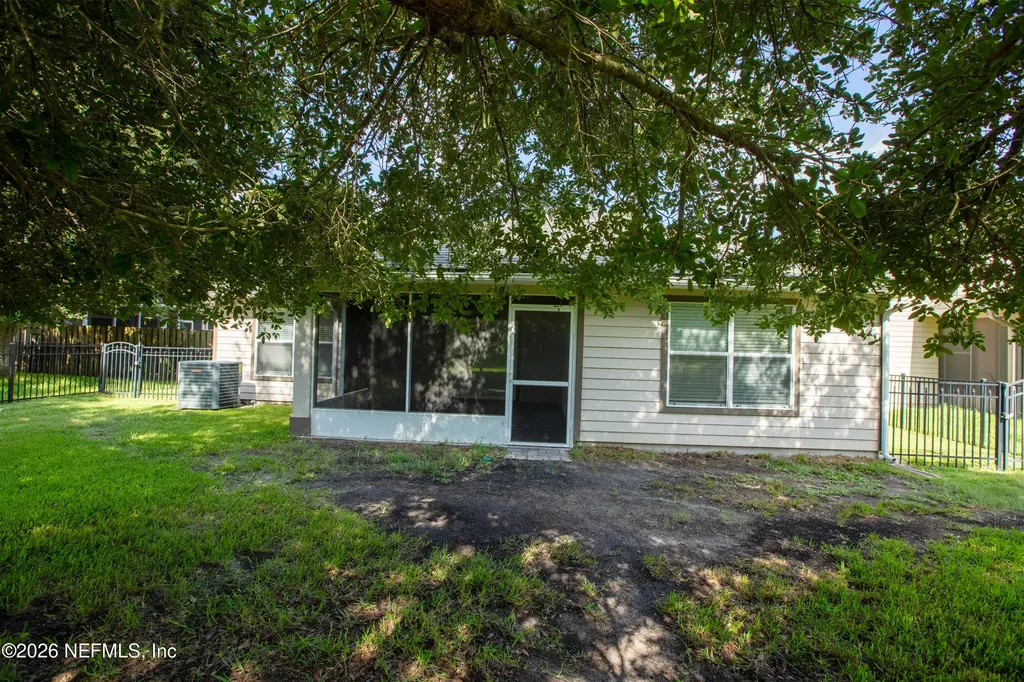 8123 NW 51st Drive Gainesville FL 32653
