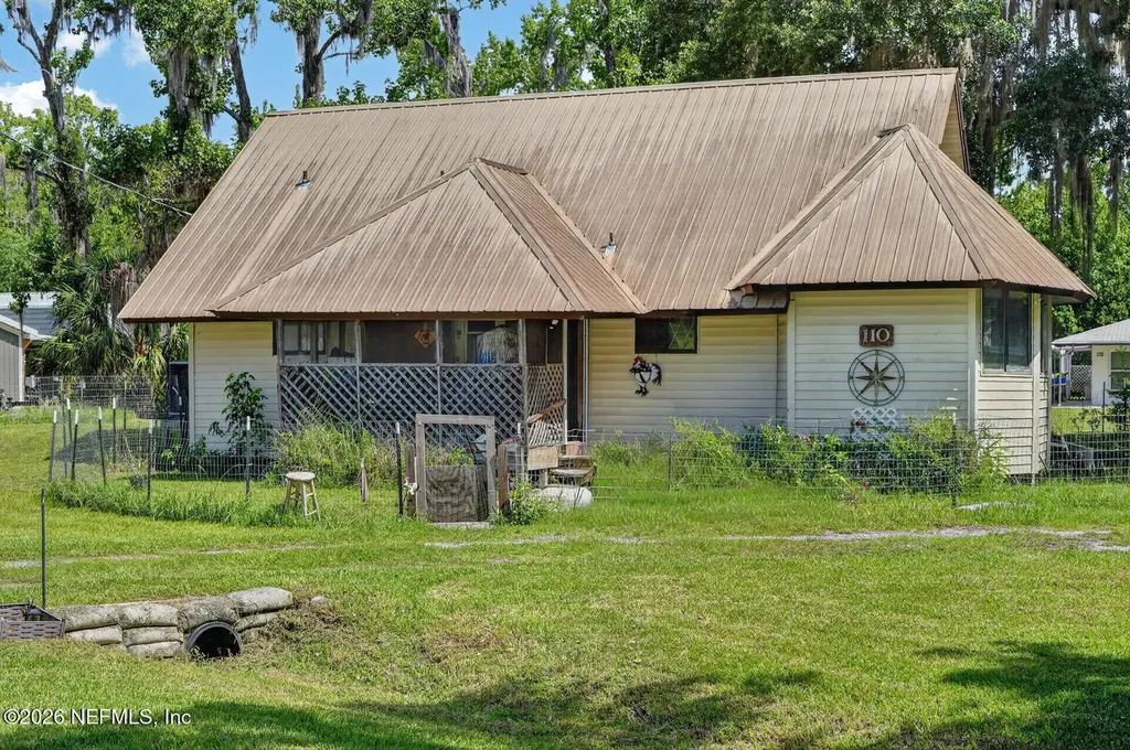 110 Palm Avenue Crescent City FL 32112