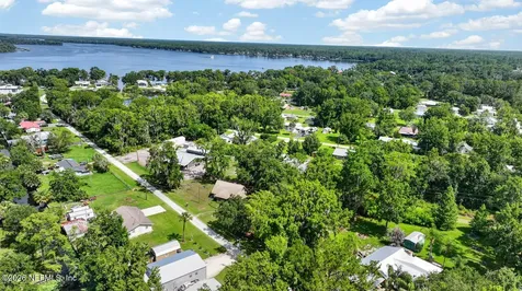 110 Palm Avenue Crescent City FL 32112