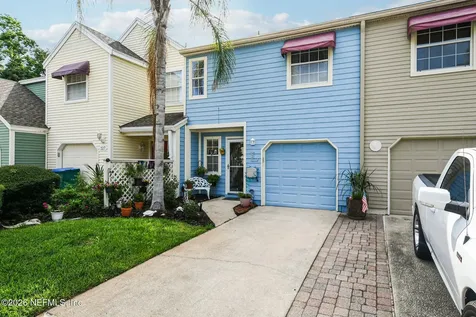 329 Sunrise Circle Neptune Beach FL 32266