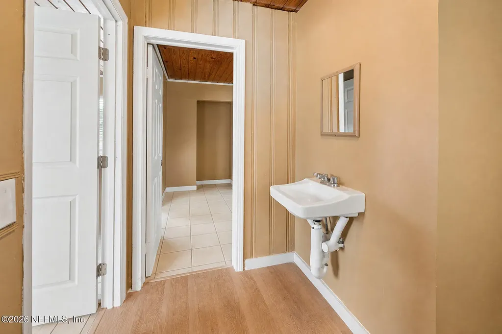 1320 N Temple Avenue Starke FL 32091